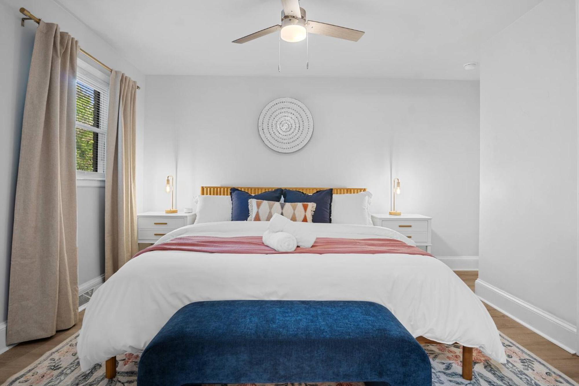 3bd Near Dt | Bbq, Backyard Games & Outdoor Dining