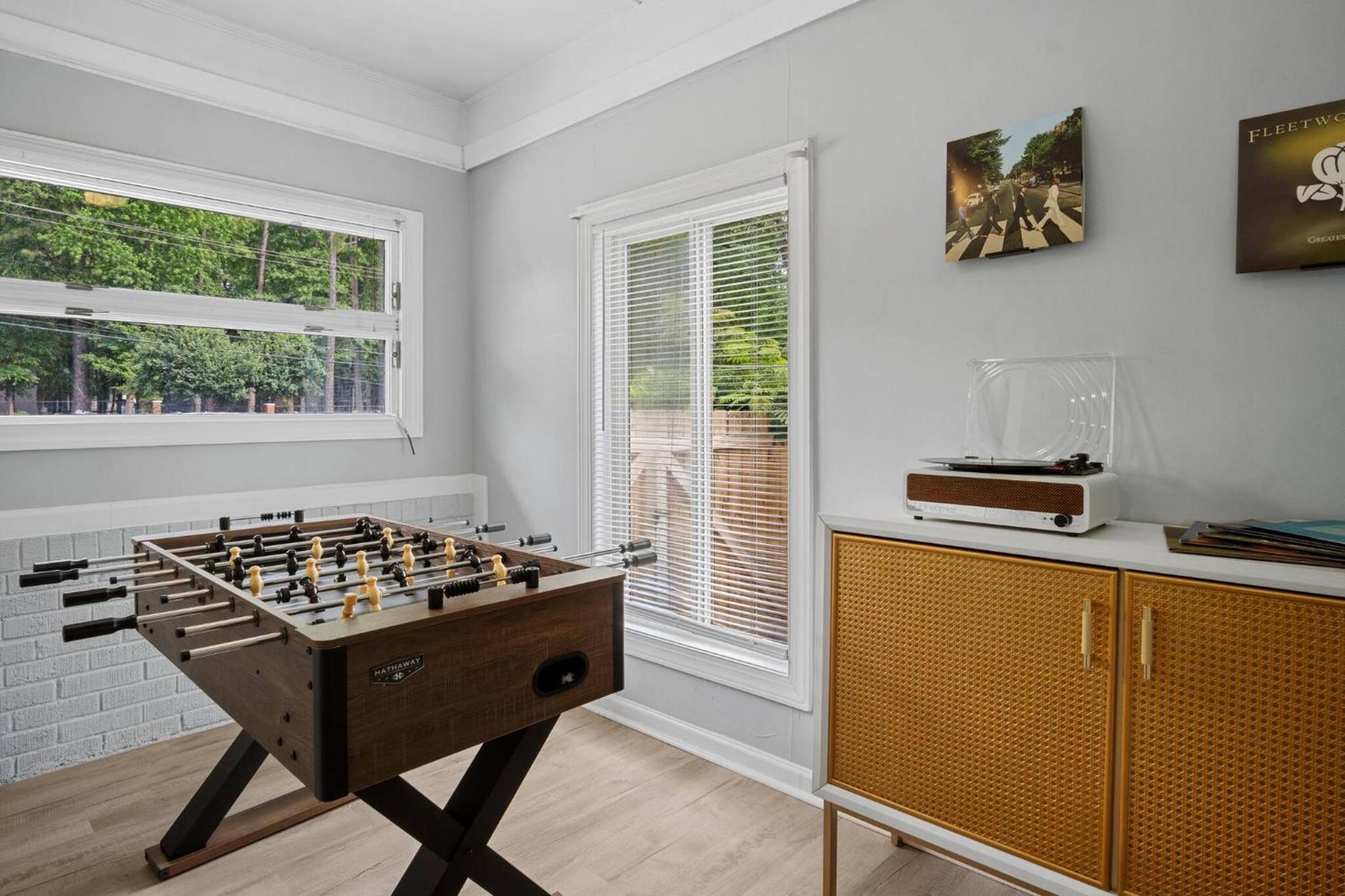 3bd Near Dt | Bbq, Backyard Games & Outdoor Dining * Charlotte